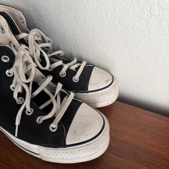 Converse AlI Star Women's Platform High-Top Sneakers, Size 8 - Picture 2 of 6